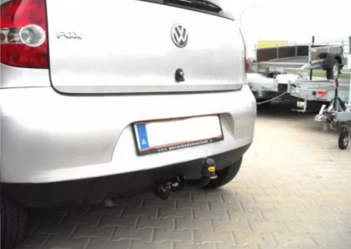 Carlig remorcare Vw Fox dupa 2005 marca Autohak [2]