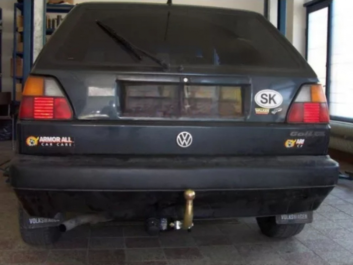 Carlig remorcare Vw Golf 3/5 usi 1989-1991 marca Autohak [2]