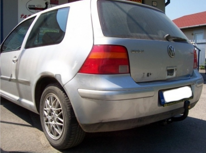 Carlig remorcare Vw Golf 4 hatchback 1997-2003  marca Autohak [2]