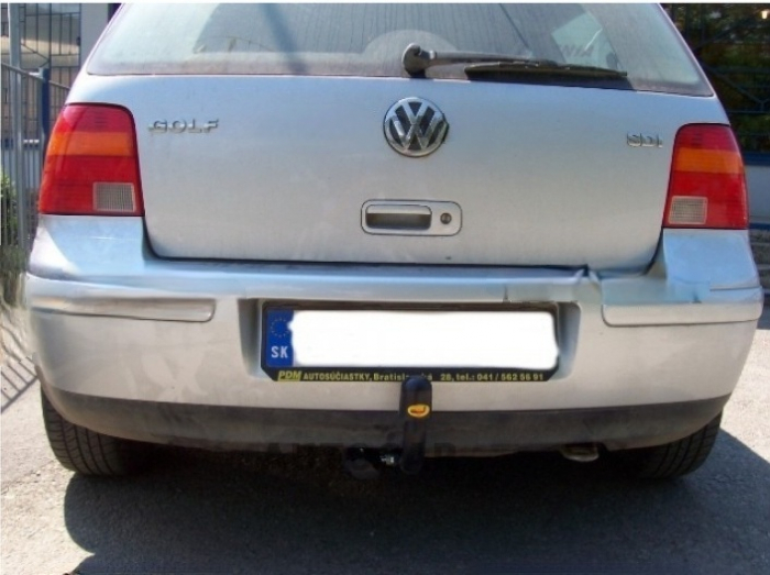 Carlig remorcare Vw Golf 4 hatchback 1997-2003  marca Autohak [3]