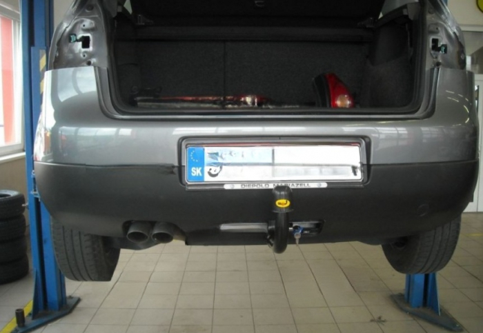Carlig remorcare VW Golf 5, VW Golf 6 hatchback fabricat 2003 - 2010 demontabil vertical, marca Autohak [19]