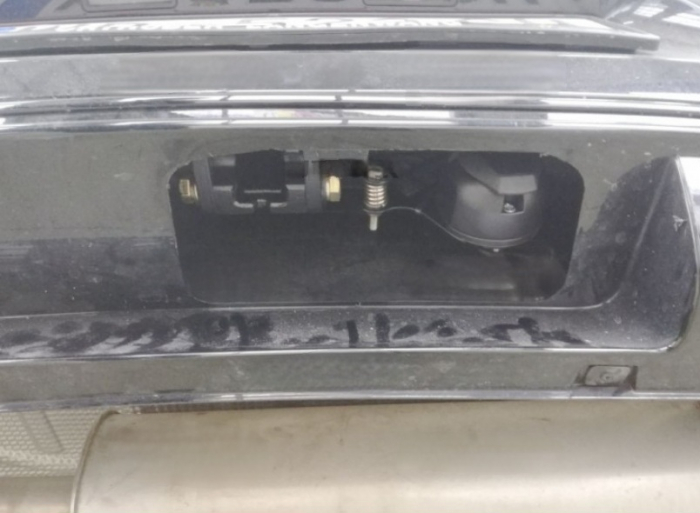 Carlig remorcare VW Golf 7 combi 2013 - 2018 demontabil automat vertical marca Autohak [9]