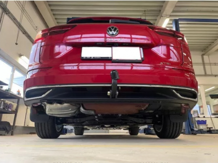 Carlig remorcare VW Golf 8 combi fabricat dupa 08/2020 marca Autohak [6]