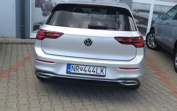 Carlig remorcare VW Golf 8 htb dupa 09/2019 demontabil automat vertical marca Autohak [4]