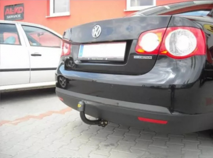 Carlig remorcare Vw Jetta 1K 2005 - 2011 marca Autohak cod: D49S [4]