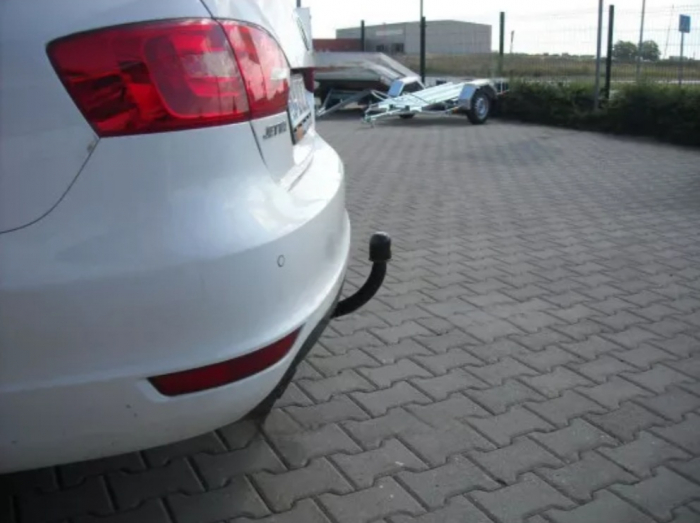 Carlig remorcare Vw Jetta 5C 2011-2018 marca Autohak k56s [2]