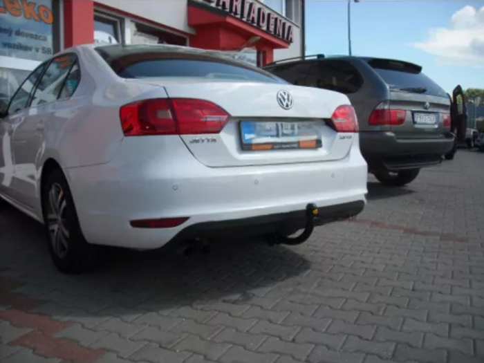 Carlig remorcare Vw Jetta 5C 2011-2018 marca Autohak k56s [6]