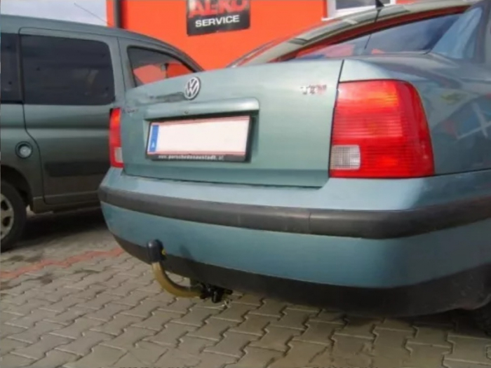 Carlig remorcare Vw Passat B5 1996 - 2005 demontabil automat cu maneta marca Autohak [7]