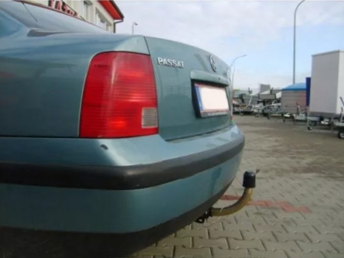 Carlig remorcare Vw Passat B5 1996 - 2005 demontabil automat cu maneta marca Autohak [5]