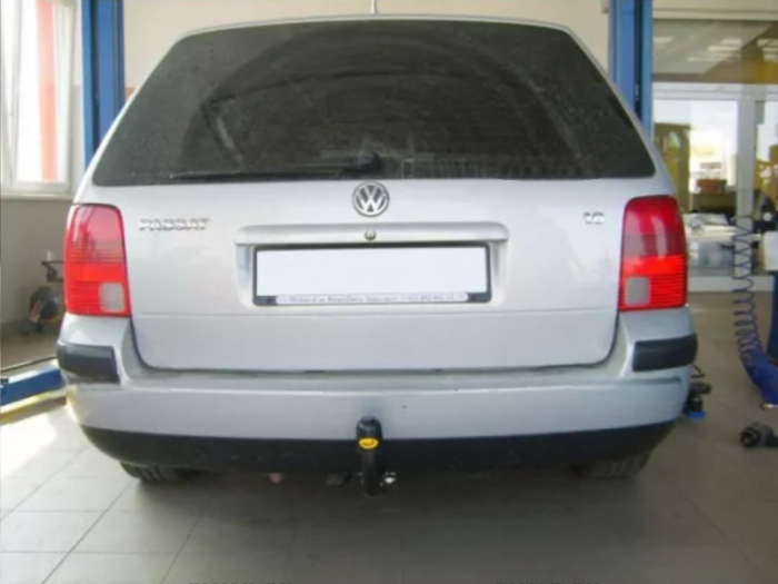 Carlig remorcare Vw Passat B5 1996 - 2005 marca Autohak [6]