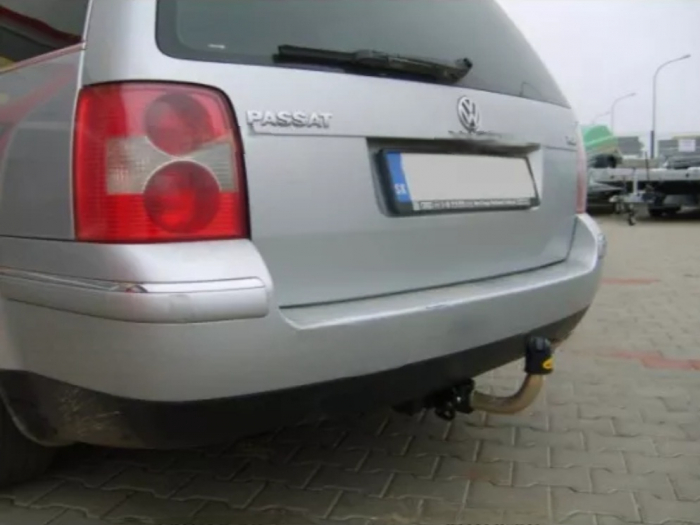 Carlig remorcare Vw Passat B5 4x4 1996 - 2005 demontabil automat cu maneta marca Autohak [2]