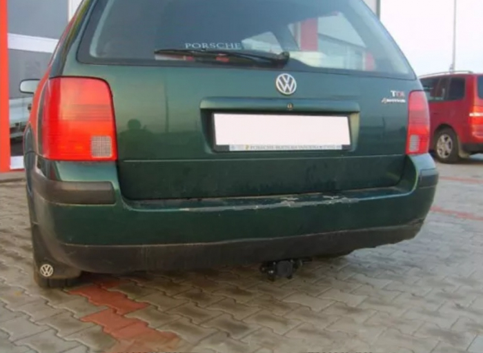 Carlig remorcare Vw Passat B5 4x4 1996 - 2005 demontabil automat cu maneta marca Autohak [5]