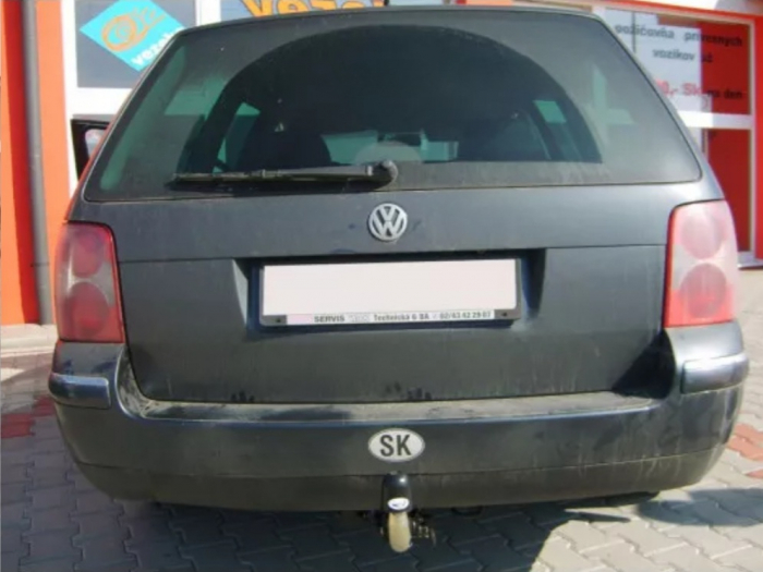 Carlig remorcare Vw Passat B5 4x4 1996 - 2005 demontabil automat cu maneta marca Autohak [7]