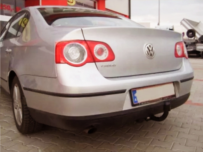 Carlig remorcare Vw Passat B6 2005 - 2010 marca Autohak [2]