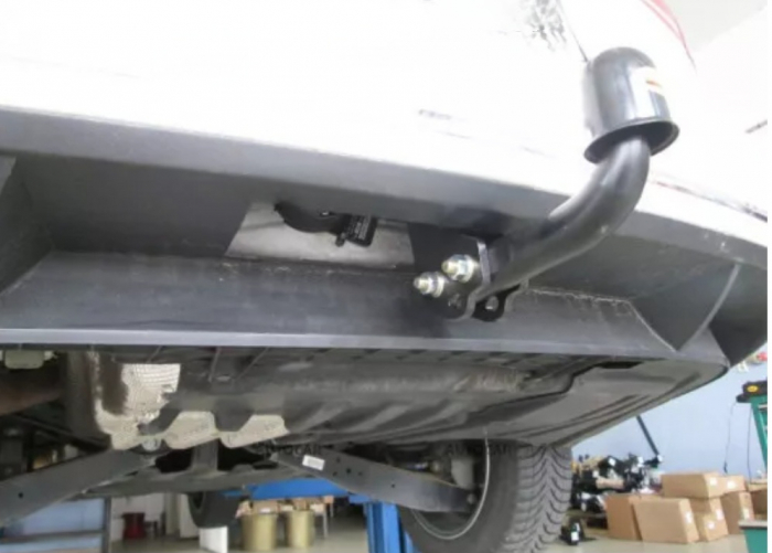 Carlig remorcare Vw Passat B7 dupa 2010 marca Autohak [6]
