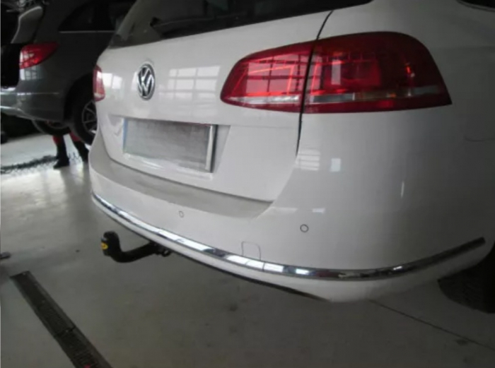 Carlig remorcare Vw Passat B7 dupa 2010 marca Autohak [2]