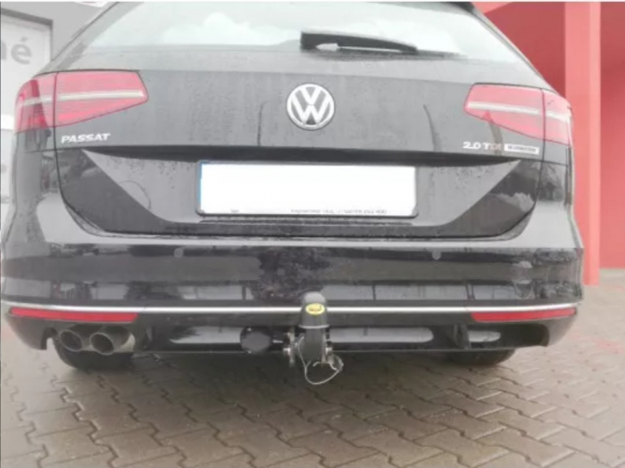 Carlig remorcare VW Passat B8 fabricat dupa 2015 demontabil cu maneta marca Autohak [6]