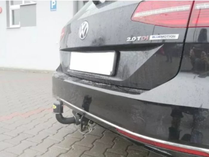 Carlig remorcare VW Passat B8 fabricat dupa 2015 demontabil cu maneta marca Autohak [7]
