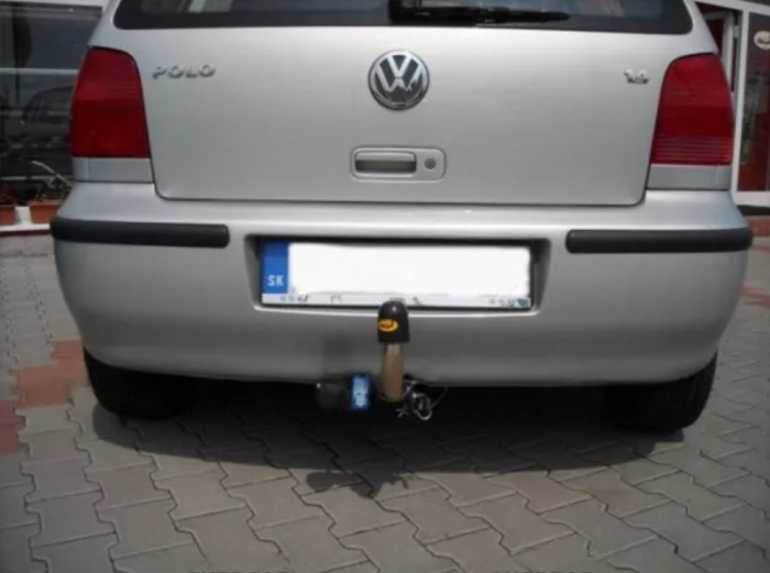 Carlig remorcare VW Polo 3/5 usi 1999 - 2001 demantabil cu maneta marca Autohak [3]