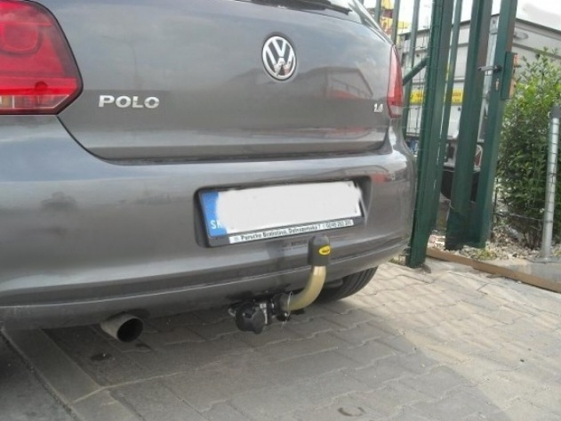 Carlig remorcare VW Polo 3/5 usi 2009 - 2017 demontabil automat cu maneta marca Autohak [6]