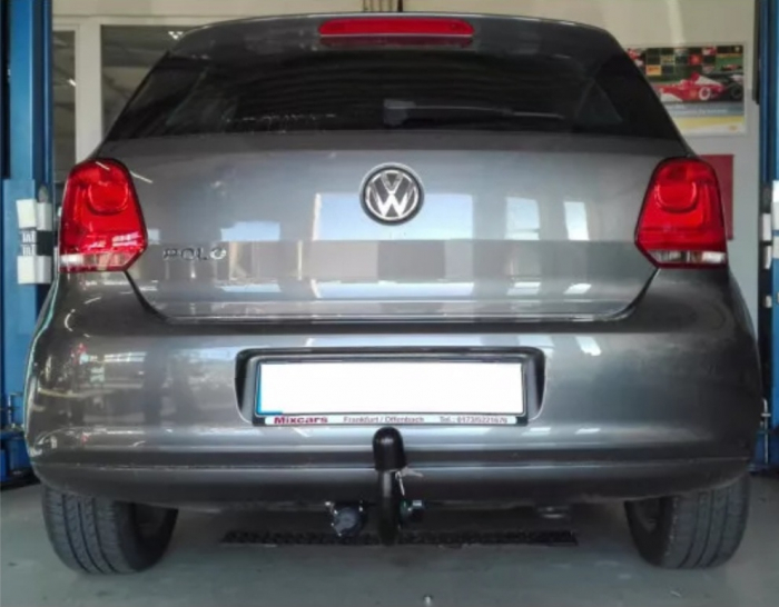 Carlig remorcare VW Polo 3/5 usi 2009 - 2017 demontabil automat vertical marca Autohak [4]