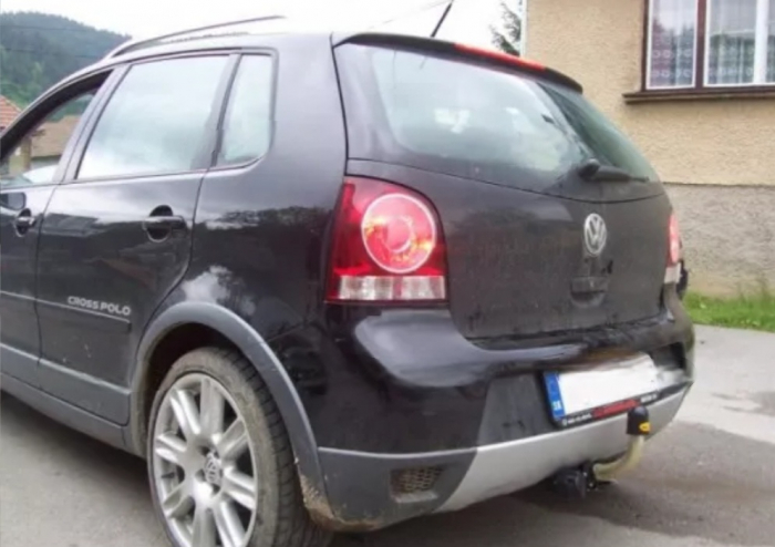 Carlig remorcare VW Polo 3/5 usi 9N 2002 - 2009 demantabil cu maneta marca Autohak [6]