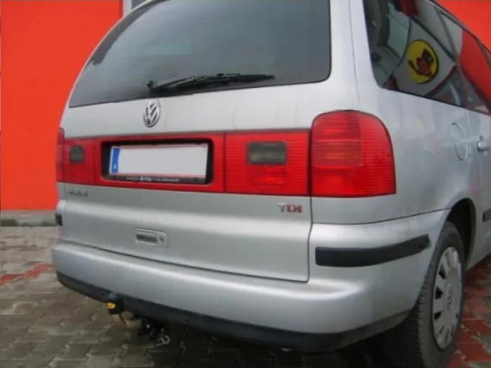 Carlig remorcare VW Sharan 2000 - 2010 demantabil cu maneta marca Autohak [4]