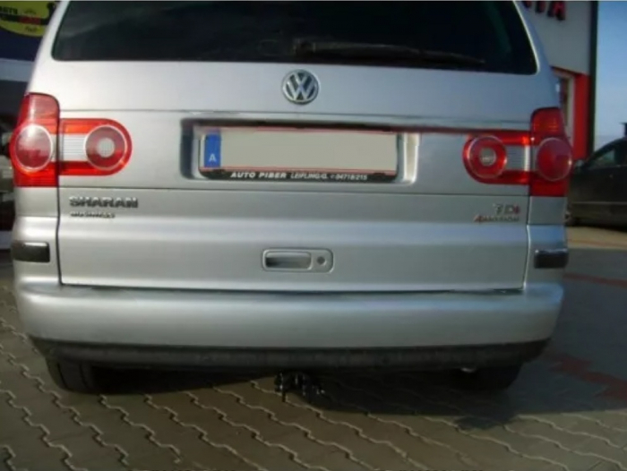 Carlig remorcare VW Sharan 2000 - 2010 demantabil cu maneta marca Autohak [5]