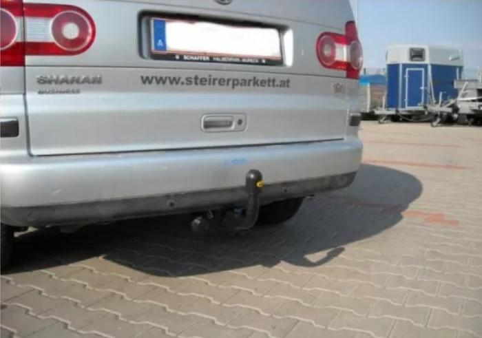 Carlig remorcare VW Sharan 2000 - 2010 demontabil vertical marca Autohak [9]
