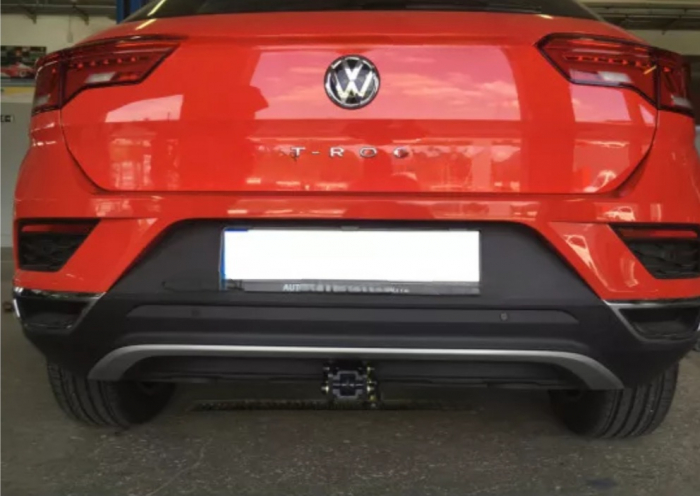Carlig remorcare VW T-Roc dupa 2017 demontabil automat cu maneta marca Autohak [8]