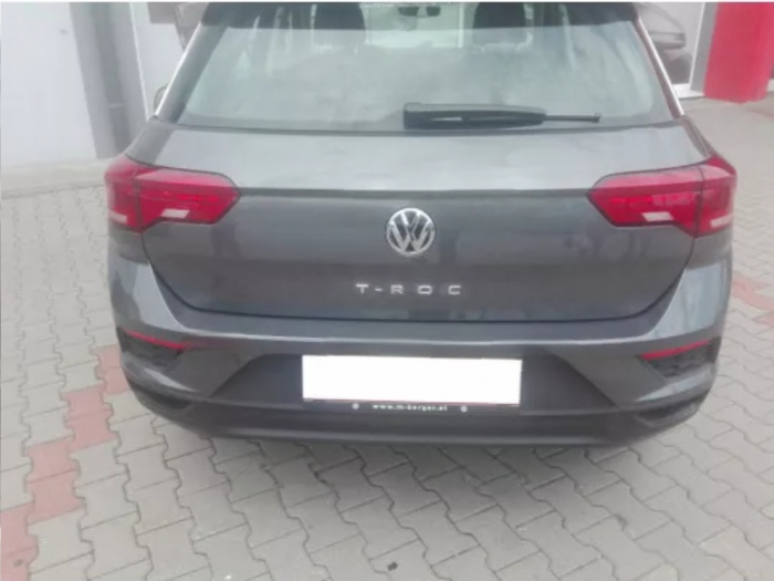 Carlig remorcare VW T-Roc dupa 2017 demontabil automat vertical marca Autohak [8]
