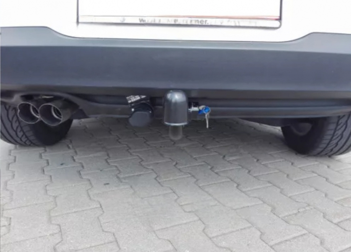 Carlig remorcare VW Tiguan 2007 - 2015 demontabil automat vertical marca Autohak [6]