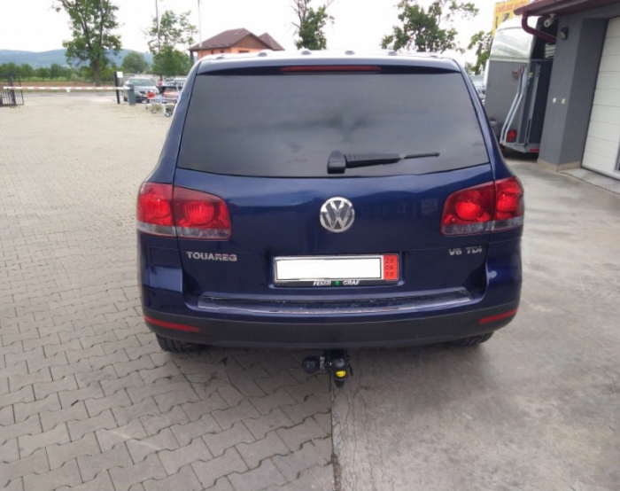Carlig remorcare VW Touareg 2003 - 2018 demontabil automat cu maneta marca Autohak [6]