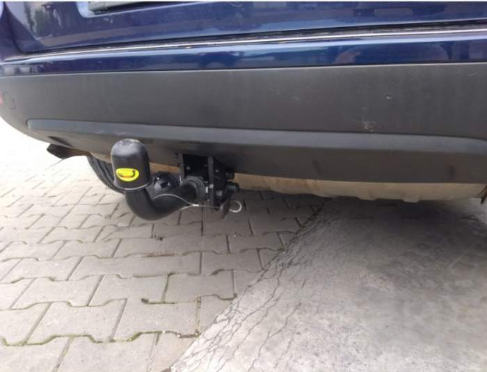 Carlig remorcare VW Touareg 2003 - 2018 demontabil automat cu maneta marca Autohak [4]