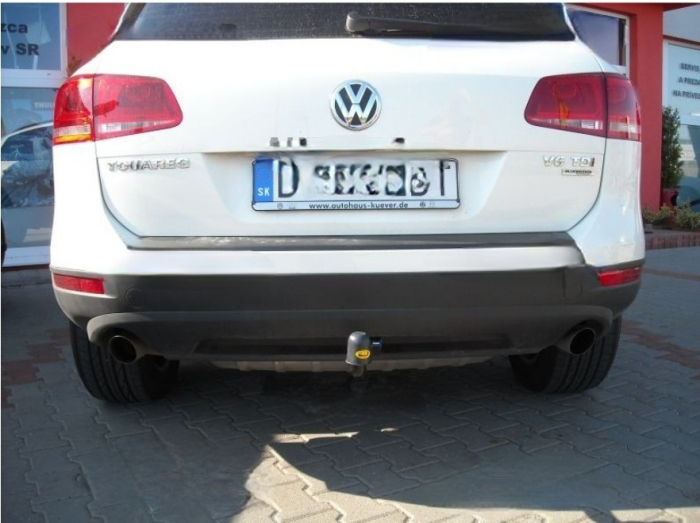 Carlig remorcare VW Touareg 2003 - 2018 demontabil automat vertical marca Autohak [20]