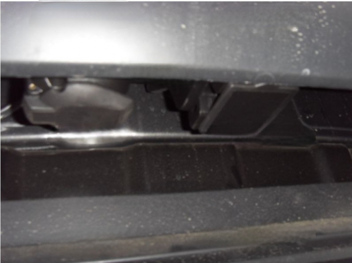 Carlig remorcare VW Touareg 2003 - 2018 demontabil automat vertical marca Autohak [13]