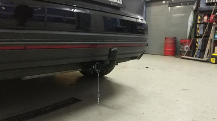 Carlig remorcare VW Touareg dupa 06/2018 demontabil automat cu maneta marca Autohak [2]