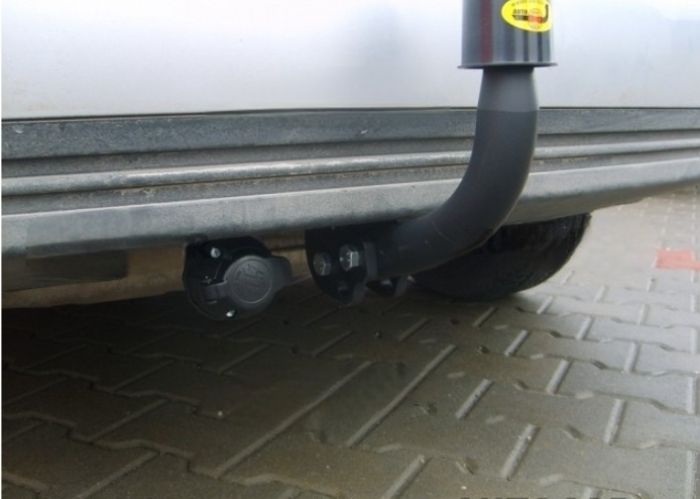 Carlig remorcare Vw Touran dupa 2003 marca Autohak [4]
