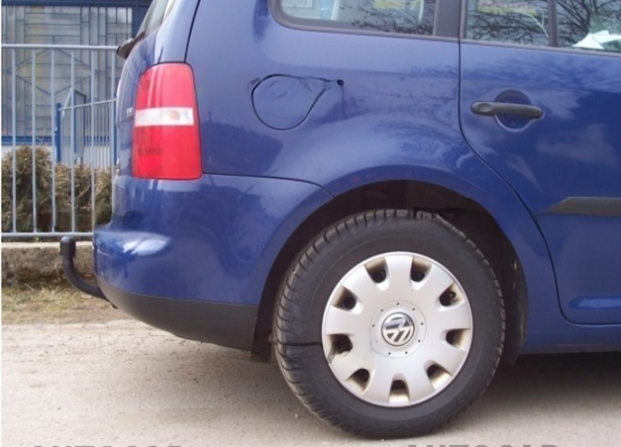 Carlig remorcare Vw Touran dupa 2003 marca Autohak [6]