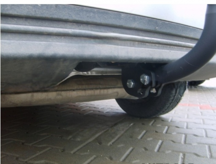 Carlig remorcare Vw Touran dupa 2003 marca Autohak [5]