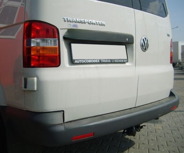 Carlig remorcare VW Transporter T5 van 2003 - 2015 demontabil automat cu maneta marca Autohak [8]