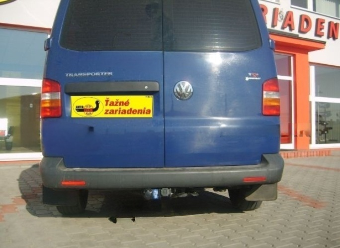 Carlig remorcare VW Transporter T5 van 2003 - 2015 demontabil automat cu maneta marca Autohak [4]