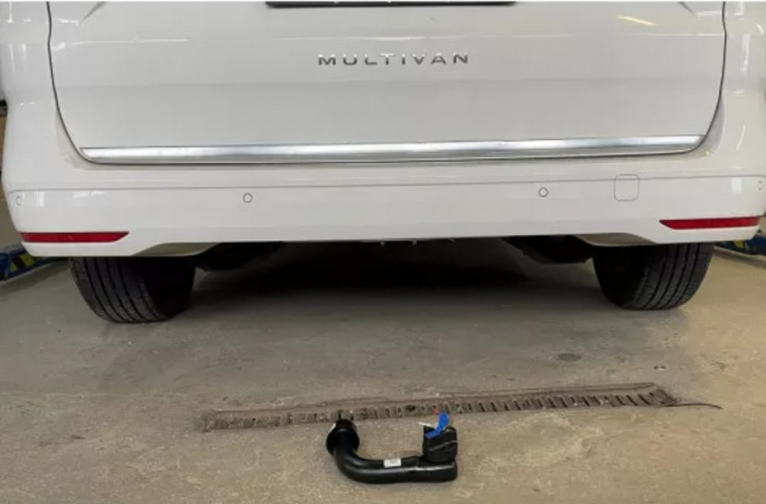 Carlig remorcare VW Transporter T7 van dupa 06/2021 demontabil automat vertical marca Autohak [9]