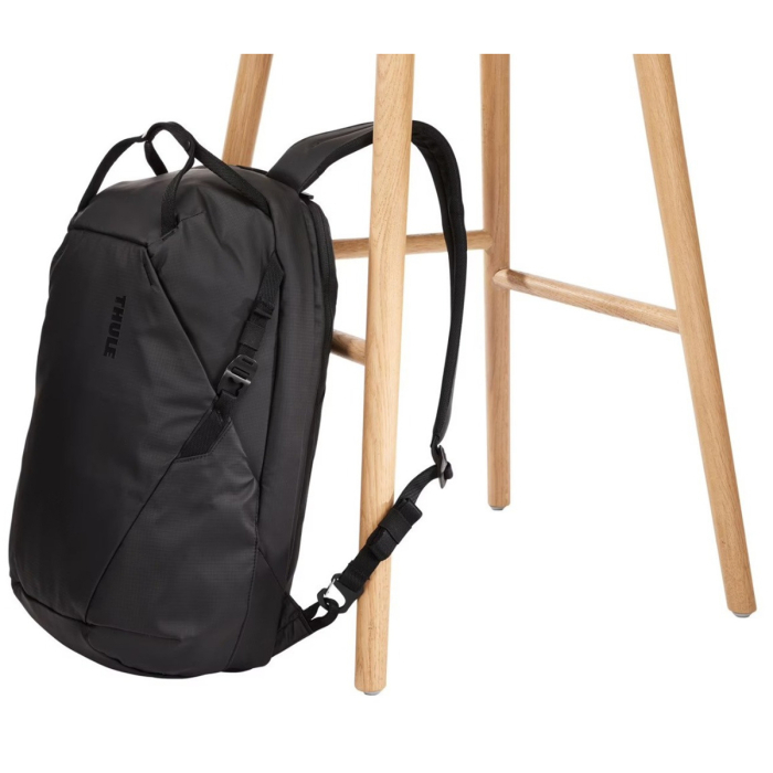 Rucsac urban cu compartiment laptop, Thule, Tact, 16L, Negru [6]