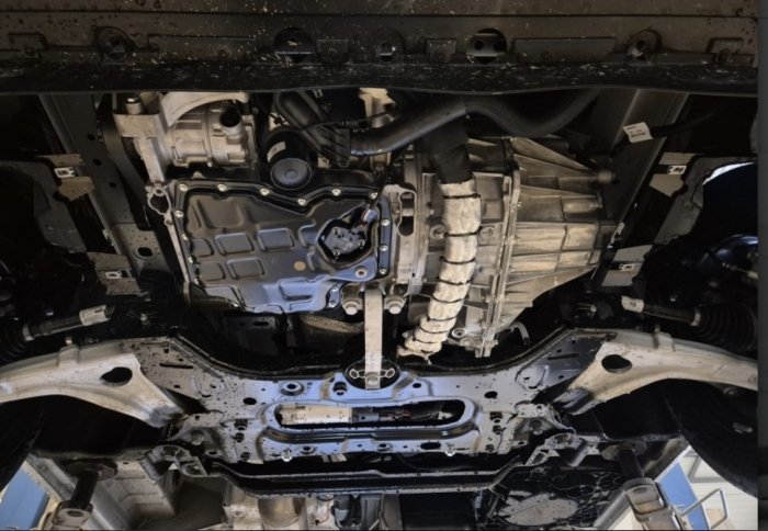 Scut motor cutie radiator aluminiu Renault Master 2024+ [5]