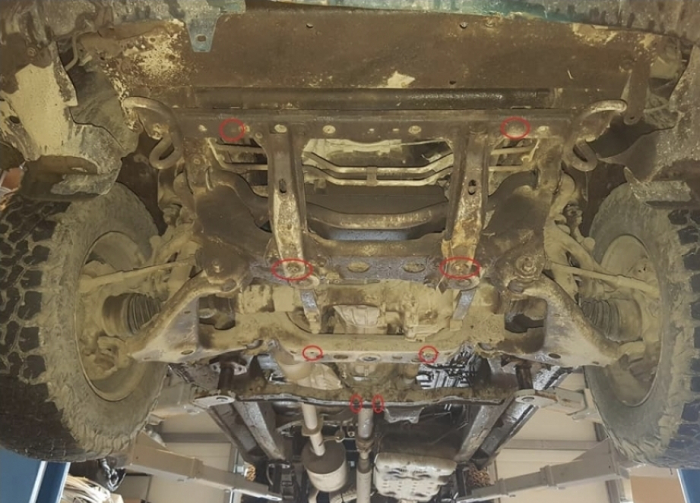 Scut Metalic Cutie Viteze și Filtru Particule Toyota Hilux dupa 2004 [4]