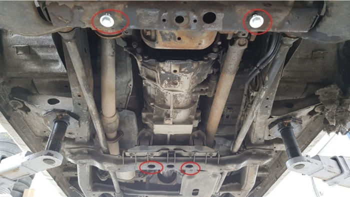 Scut-metalic-cutie-viteze-Mitsubishi-Pajero-3-1999-2007-protectie-Karmaster [3]