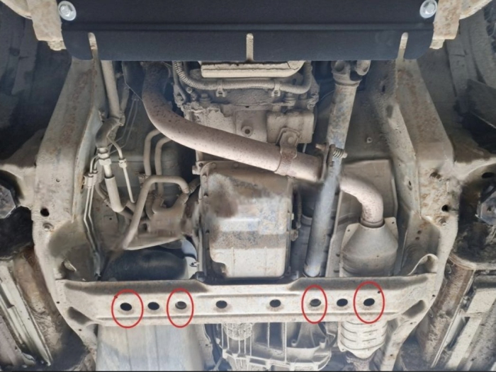 Scut-metalic-cutie-viteze-Mitsubishi-Pajero-3-1999-2007-V2-0-Karmaster [3]