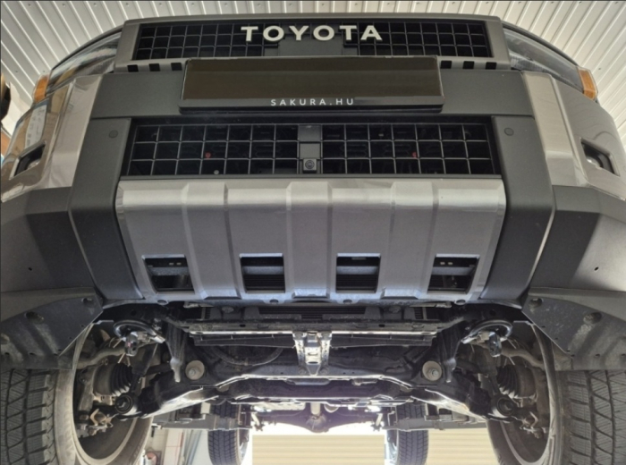 Scut Metalic Radiator Oțel 3mm Toyota Land Cruiser J250 2024-2026 - Protecție Frontală Premium [8]