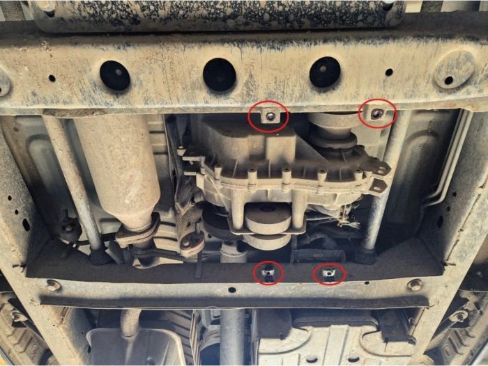 Scut metalic reductor Hyundai Terracan 2001 - 2007 [3]